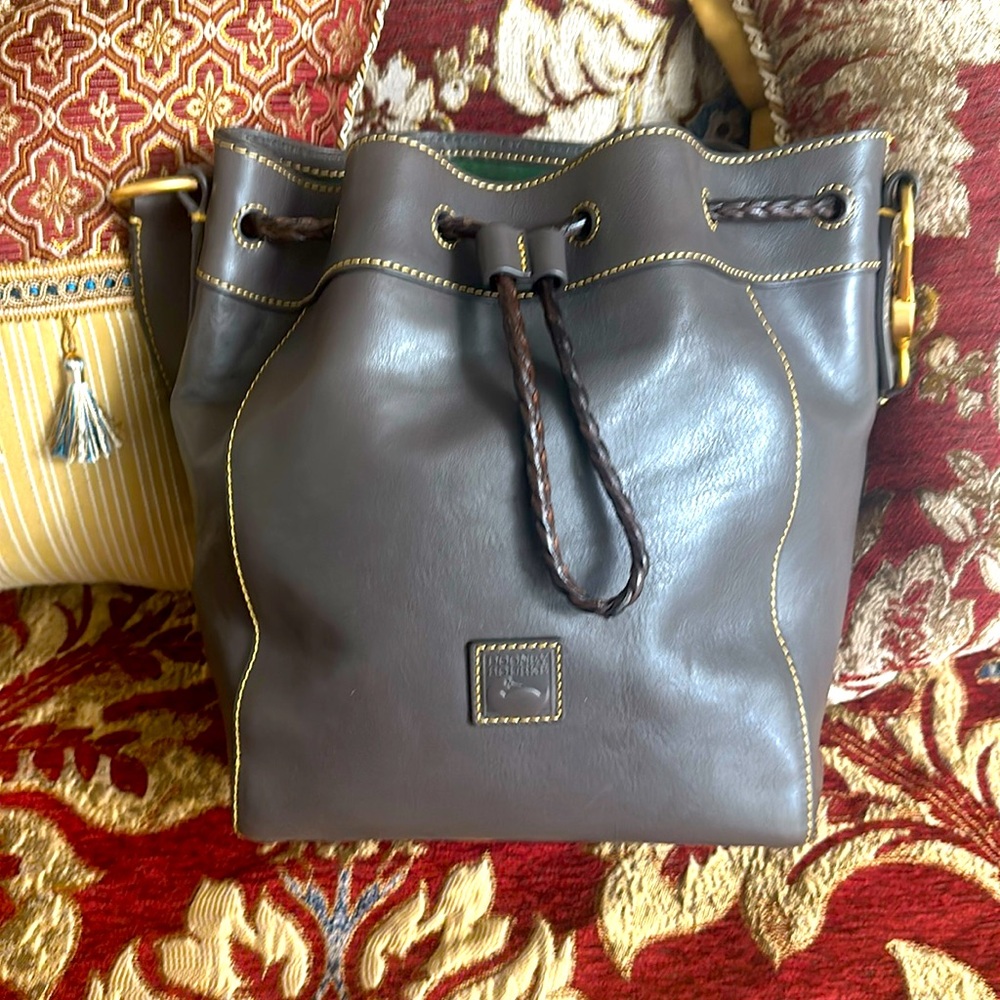 Dooney & Bourke Florentine Hattie Drawstring handbag in 
Charcoal